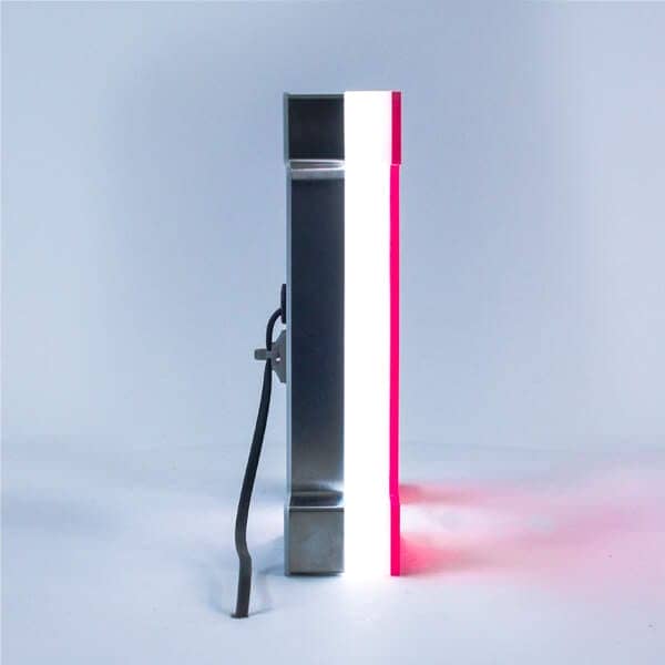 profiel 8 verlichte letter rvs zijkant roze acrylaat profiel 8 verlichte letter rvs roze acrylaat